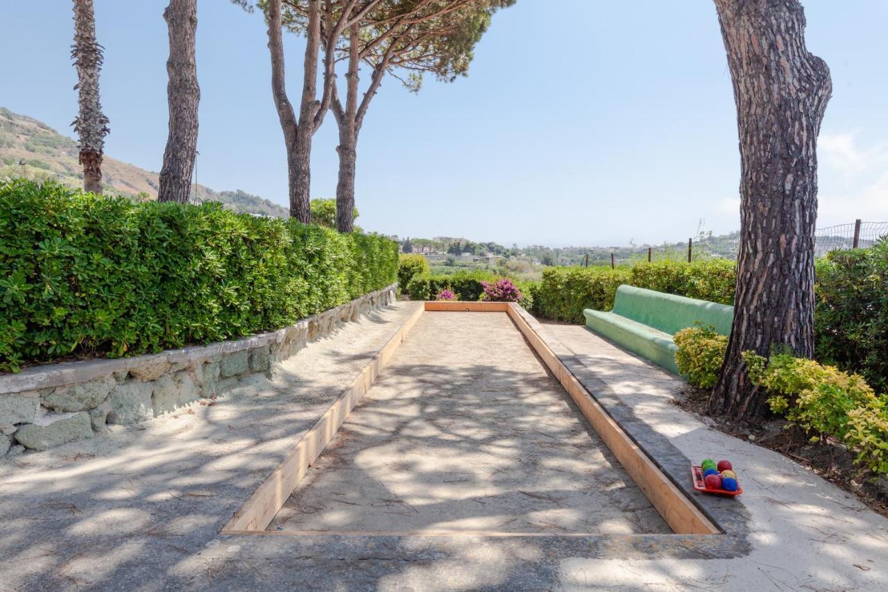 Villetta Con Giardino Esclusivo Di 1000 Mq, Piscina, Tennis, Calcio, Bocce Forio  Exterior photo