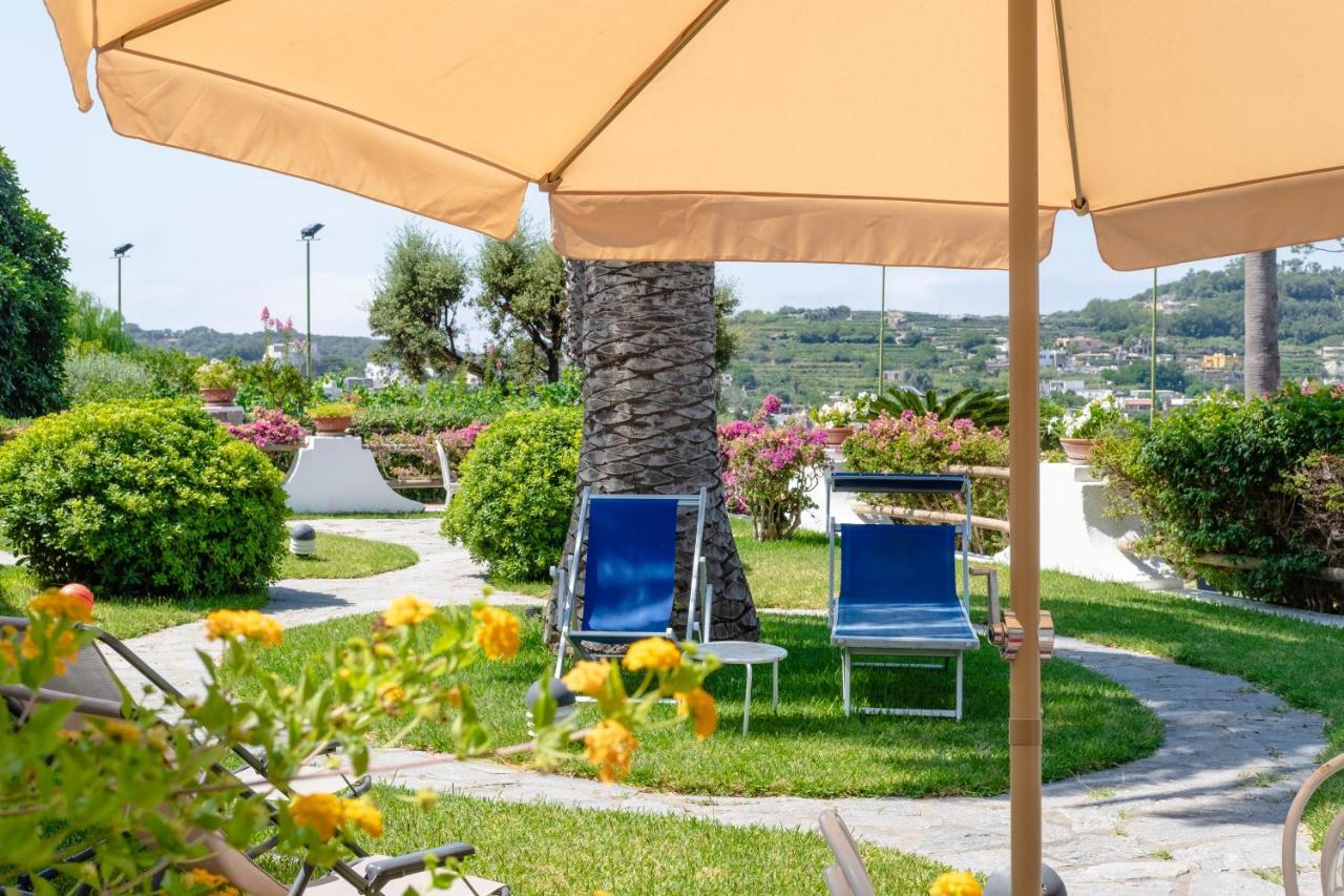 Villetta Con Giardino Esclusivo Di 1000 Mq, Piscina, Tennis, Calcio, Bocce Forio  Exterior photo